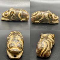 Wunderschönes Stück Uralte Nahöstliche Natürliche Alte Jade Steinschnitzerei Kleiner Hase von CrystalballStore