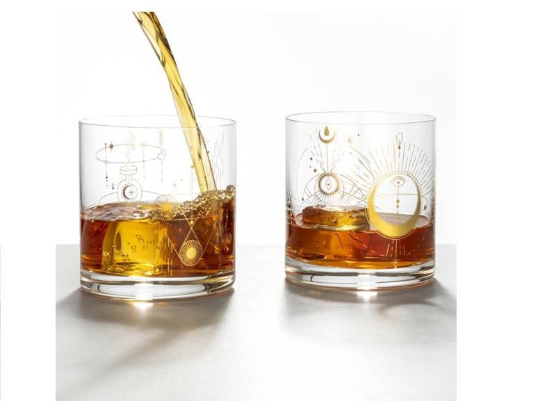 Crystalex Whiskyglas Alchemist Wassergläser Whiskygläser Kristallglas 410 ml 2er Set, Kristallglas, Kristallglas, zwei verschiedene gold Motive von Crystalex