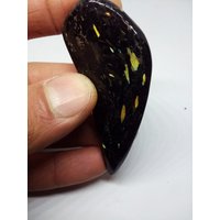 Sehr Seltener Grönlandfarbener Nuummit Mit Einzigartigen Feuern - #720 Von Hand Geschnitten Und Poliert Feste Minen Krypto Akzeptiert von CrystalflowSpirit
