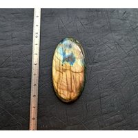 Xxl 68 X 33 Mm B-Ware Großer Regenbogen Labradorit Ovalform Edelstein Cabochon Orange Gelb Blau Schimmer Oval Big Labradorite Huge Gemstone von CrystallizedVisionDE
