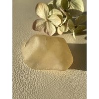 Libysches Wüstenglas - Goldtektit Heilung 11 Gramm Stück - Chakra - Geschenke Libysches Wüstenglas - Goldtektit Heilung 11 Gramm Stück - Chakra - Geschenke von CrystalsForYouUK