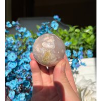 Top Qualität Druzy Flieder Und Grüne Pastell Blumen Achat Kugel Mit Erstaunlicher Farbe 53mm von CrystalsbyDG