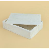 Dolent Marmor Box | Moderne Wohnzimmer Möbel von CuboHomes