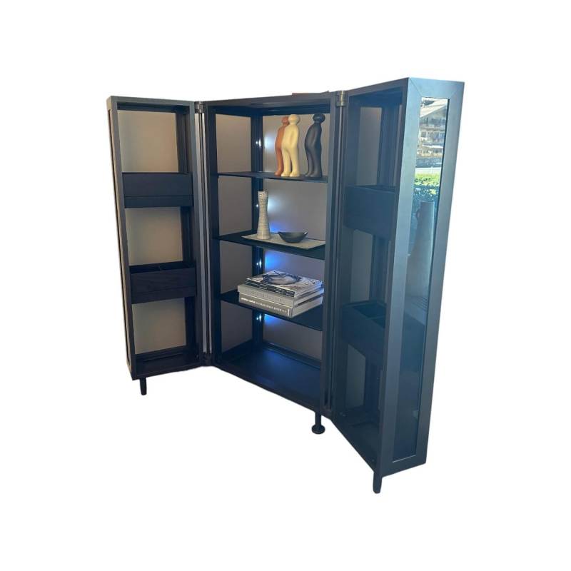 Badezimmerschrank Cube Grau Und Schwarztöne von Culti Shakkai