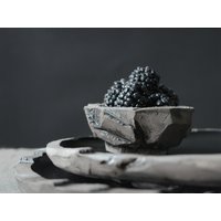 Mini Beeren Schale, Wabi Sabi Dip Handgemachte Keramik Servierschale Für Sojasauce, Olive Oder Gewürze, Kleine Kurinuki Butterdose von CultofClay