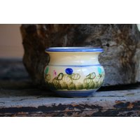 Handbemalte Trinket Schale - Rustikales Wohndekor Vintage Steinzeug Glasierte Keramik Dekorative Studiokeramik Kleine Vase Florales Design von CuriouslyRustic
