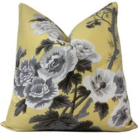 Schumacher Pyne Hollyhock Buttercup Kissenbezug Doppelseitig von CushiDesignsCo