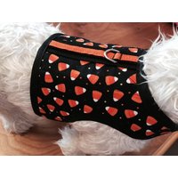 Candy Corn Halloween Kleines Hundegeschirr Made in Usa, Hundekostüm, Hundegeschirre, Haustierkleidung von CustomDogJacket