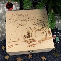 Gravierte Heiligabend-Box - Maßgeschneiderte Personalisierte Hölzerne Weihnachtsbox Für Kinder, Bereit, Mit Geschenken Zu Füllen 2 Größen von CustomGiftCoUK