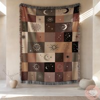 Celestial Woven Blanket, Sun Moon Starry Sky Throw, Cosmic Gift, Wall Hanging, Astrology Dreamy Aesthetic Pillow, Made in Usa von CustomGiftStudioND