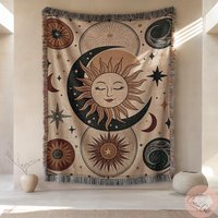 Sun Moon Woven Blanket, Celestial Pillow, Zodiac Throw, Stars Pillow Gift Wall Hanging Cosmic Decor, Dreamy Aesthetic Spiritual Blanket von CustomGiftStudioND