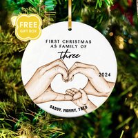 Personalisierte Familie Ornament Weihnachten Benutzerdefinierte Keramik Urlaub Dekoration Personalisierte Familie Ornament Weihnachten Benutzerdefinierte Keramik Urlaub Dekoration von CustomHappinessShop