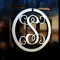 Ovaler Metall Monogramm Buchstabe, Türschild, Wandkunst von CustomMetalWorx