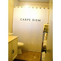 Carpe Diem Duschvorhang, Motivationszitat Badezimmerdekor, Nutze Den Tag. Extra Langer Stoff in 84 Und 96 Zoll Als Sonderanfertigung Erhältlich von CustomShowerCurtains