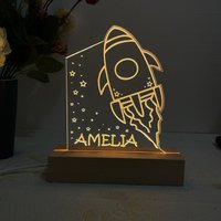 Benutzerdefinierte Nachtlicht Rakete, Kinderzimmer Dekor, Jahrestag Geschenk, Neugeborenen Geschenke, Baby Geschenk Mit Namen, Schlaflicht 3D Lampe von CustomizeIdea