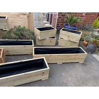 Ein Kleiner Blumenkasten Aus Holz - Pflanzschale 100% Baumwolle. Garten Diy. Pflanzentopf von Custommadeplanters