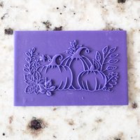 Drei Kürbisse Keks Popup Embosser Stempel & Cutter Fondant Kuchen Dekorieren Zuckerglasur Schablone Halloween von CutBakeStamp