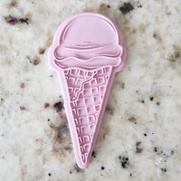 Eistüte Keks Popup & Cutter Embosser Stempel Fondant Kuchen Dekorieren Icing Schablone Muttertag Eistüte Keks Popup & Cutter Embosser Stempel Fondant Kuchen Dekorieren Icing Schablone Muttertag von CutBakeStamp
