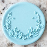 Lilie Halbkranz Keks Popup Prägung Stempel Fondant Kuchen Dekoration I-Tüpfelchen von CutBakeStamp