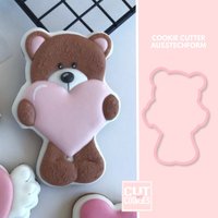 2069 Bär Valentinstag Mit Herz - Cookie Cutter Fondant Clay Teigschneider 2069 Bär Valentinstag Mit Herz - Cookie Cutter Fondant Clay Teigschneider von CutmyCookies