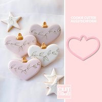 Weihnachtskugel Herz - Weihnachtsausstecher Ausstechform Keksausstecher Guetzliausstecher Ausstecher Weihnachtskugel Herz - Weihnachtsausstecher Ausstechform Keksausstecher Guetzliausstecher Ausstecher von CutmyCookies