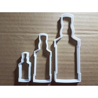 Whiskey Flasche Bier Trinken Form Cookie Cutter Teig Gebäck Fondant Scharfe Schablone Essen Party Alkohol Ale Cider Vodka Gin Whiskey Flasche Bier Trinken Form Cookie Cutter Teig Gebäck Fondant Scharfe Schablone Essen Party Alkohol Ale Cider Vodka Gin von CutterCraftUK