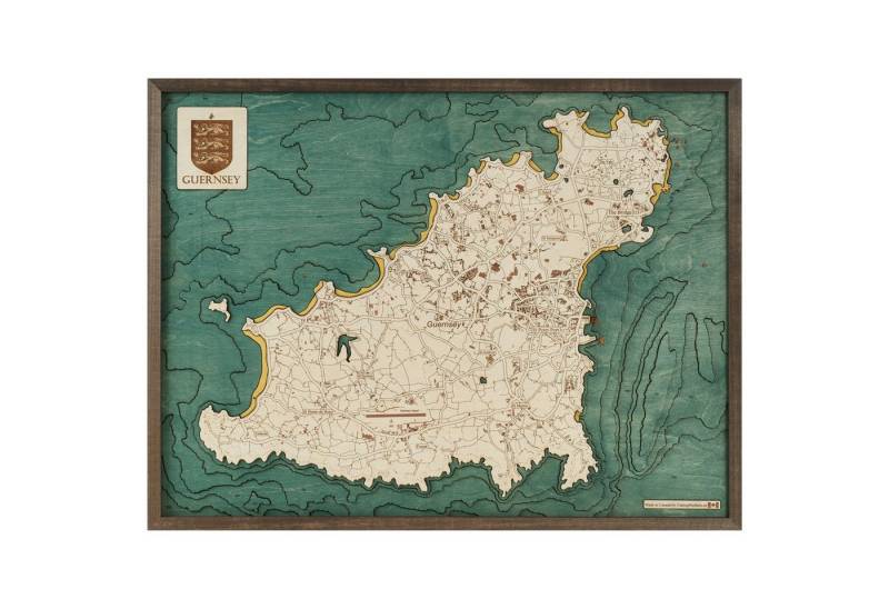 Cutting Brothers Holzbild Guernsey 81 x 61, Guernsey 81 x 61 von Cutting Brothers