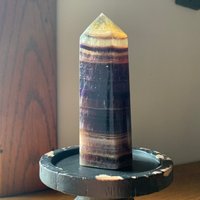 Lila + Gelber Regenbogen Fluorit Turm // Erdnussbutter Gelee von CyanMoonCrystals