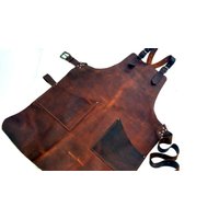 Leder-Arbeitsschürze Mit Messing-Schnallen Und Hammerschlaufe von CyclonaDesigns