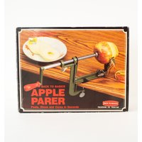 Apfel Parer Peels Scheiben Kerne Zurück Zu Basics in Original Box Vintage Küche von CynthiasAttic