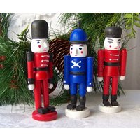 Spielzeug Soldaten Weihnachtsdekoration Dreier-Set Rot Und Blau von CynthiasAttic