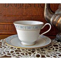Vintage Blaue Teetasse Und Untertasse Kitchen von CynthiasAttic