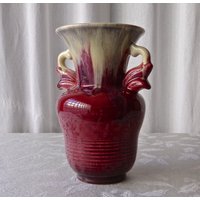 Vintage Trophy Vase Maroon Braun Tropfglasur von CynthiasAttic