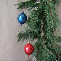 Vintage Weihnachtsschmuck Träne Rot Und Blau Polen von CynthiasAttic