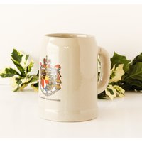 Vintage Steinzeug Bierkrug Wappenstein von CynthiasAttic
