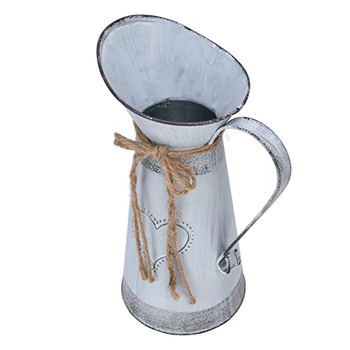 Cyrank Rustikale Milchkännchen-Vase, Blumenkrug aus Metall, Vintage-Wasserkrug, Bauernhausvase mit Herzmuster für Hochzeitswohnzimmer von Cyrank