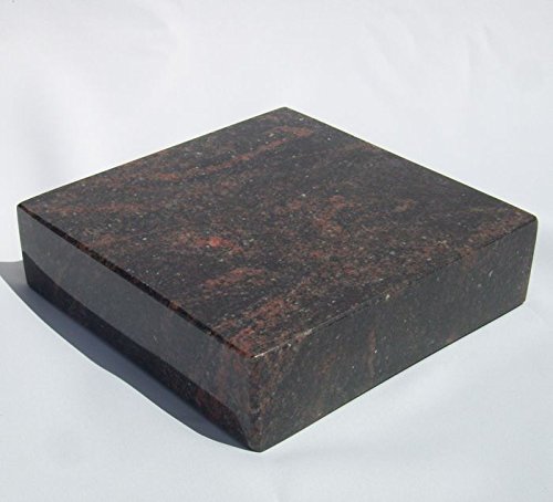 designgrab Lampen- und Vasensockel eckig 20x20x5 cm aus Granit Aurora für Grabvase oder Grablampe von D4G Design4Grab