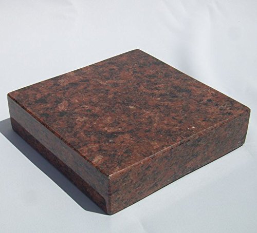 designgrab Lampen- und Vasensockel eckig 20x20x5 cm aus Granit Vanga für Grabvase oder Grablampe von D4G Design4Grab
