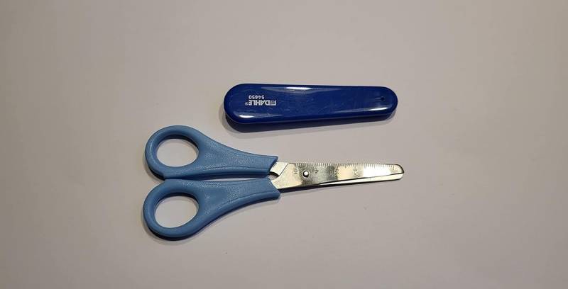 DAHLE Papierscheren Dahle Kinder-Schere rund, blau Soft-Scherengriffe, bedruckte Scher DAHLE Papierscheren Dahle Kinder-Schere rund, blau Soft-Scherengriffe, bedruckte Scher von DAHLE