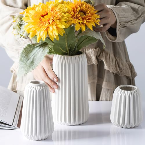 Vasen Deko Weiße Keramik Vase 3er Satz Moderne Home Decor Boho für Wohnzimmer Deco Matte für Pampasgras Geräumig für Eingangsbereich Arbeitsplatte Set von DAKLUNAR