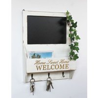 Wandorganizer Vintage Schlüsselbrett Holz mit Ablage 93751 Weiß 40 cm Schlüsselboard Briefablage Kreidetafel Schlüsselkasten Shabby Chic Memoboard Wandorganizer Vintage Schlüsselbrett Holz mit Ablage 93751 Weiß 40 cm Schlüsselboard Briefablage Kreidetafel Schlüsselkasten Shabby Chic Memoboard von DANDIBO