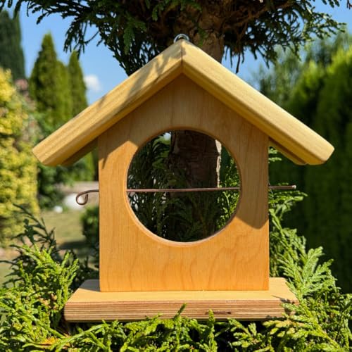 DARLUX Meisen Knödel Halter I mit Dach I aus Holz I Naturbelassen I Vogelfutterspender zum Hängen mit Stab I für Äpfel und Meisenknödel DARLUX Meisen Knödel Halter I mit Dach I aus Holz I Naturbelassen I Vogelfutterspender zum Hängen mit Stab I für Äpfel und Meisenknödel von DARLUX