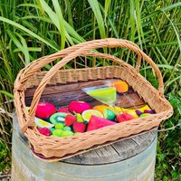 Darlux Weidentablett Motiv Sommer Cocktail Mit Griff Servier Tablettkorb Trage Tablett Geflochten Aus Weide Korbtablett Weidenkorb Darlux Weidentablett Motiv Sommer Cocktail Mit Griff Servier Tablettkorb Trage Tablett Geflochten Aus Weide Korbtablett Weidenkorb von DARLUXShop