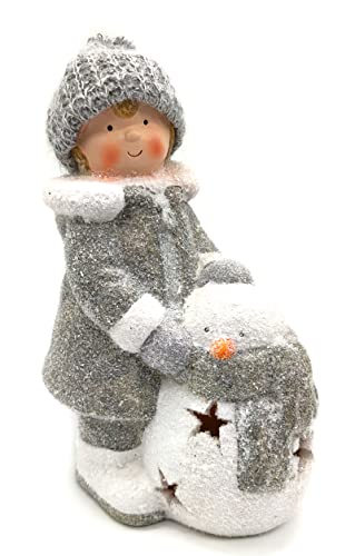 DARO DEKO Winterkind Junge mit LED Schneemann 27cm Dekofigur Weihnachtsdeko von DARO DEKO