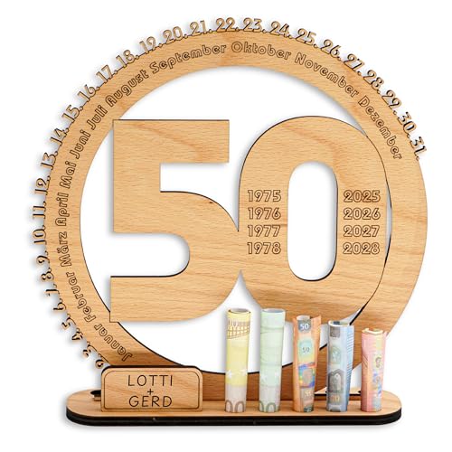 DARO Design - 50 Geburtstag Geschenk Frauen & Männer - Geldgeschenke Geburtstag 50 mit Ständer - Holz-Schild Gästebuch - 50 Geburtstag Deko - Personalisierbares Geschenk von DARO Design