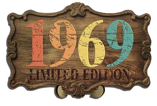 DARO Design - 55 Geburtstag Frauen & Männer - Originelle Geldgeschenke Geburtstag 55 Wandbild und Ständer - Holz-Schild Gästebuch - Geschenke zum 55. Geburtstag Mann Frau Deko - Geburtsjahr 1969 von DARO Design