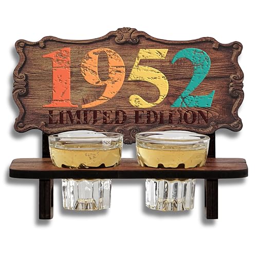 DARO Design - Schnapsbank Jahreszahl Geschenk zum 73. Geburtstag, Limited Edition Jahrgang 1952, Geburtstagsgeschenk Deko Vintage Retro Look lustige Geldgeschenke mit 2 Schnapsgläser, Geburtstagsdeko von DARO Design