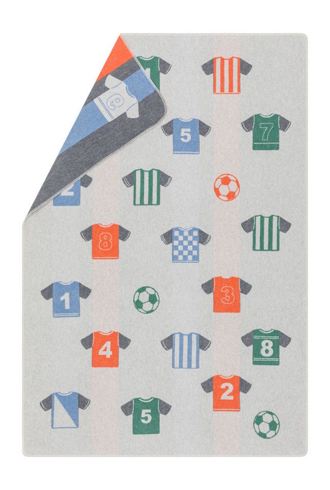 Kinderdecke Juwel 'Fußball Trikots' 100 x 140 cm Grau, DAVID FUSSENEGGER von DAVID FUSSENEGGER
