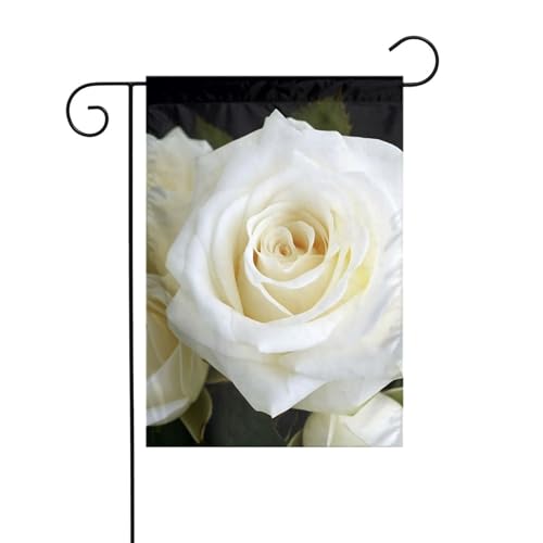 Gartenflagge, 30,5 x 45,7 cm, doppelseitig, vertikal, Willkommensflaggen, kein Verblassen, Hausflaggen, weiße Rosenhofbanner für saisonale Bauernhaus-Außendekoration Gartenflagge, 30,5 x 45,7 cm, doppelseitig, vertikal, Willkommensflaggen, kein Verblassen, Hausflaggen, weiße Rosenhofbanner für saisonale Bauernhaus-Außendekoration von DDTKLSNV