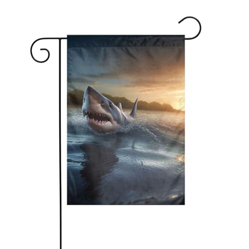 Gartenflagge, 30,5 x 45,7 cm, doppelseitig, vertikal, Willkommensflaggen, kein Verblassen, Hausflaggen in der Dämmerung, Hai-Hofbanner für saisonale Bauernhaus-Außendekoration Gartenflagge, 30,5 x 45,7 cm, doppelseitig, vertikal, Willkommensflaggen, kein Verblassen, Hausflaggen in der Dämmerung, Hai-Hofbanner für saisonale Bauernhaus-Außendekoration von DDTKLSNV